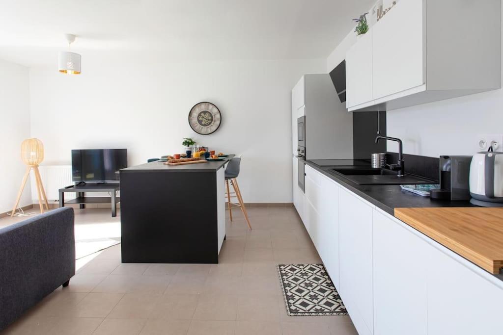 L17 Arenas Suite 3 Balconies 5Mins To The Sea Nice Eksteriør billede